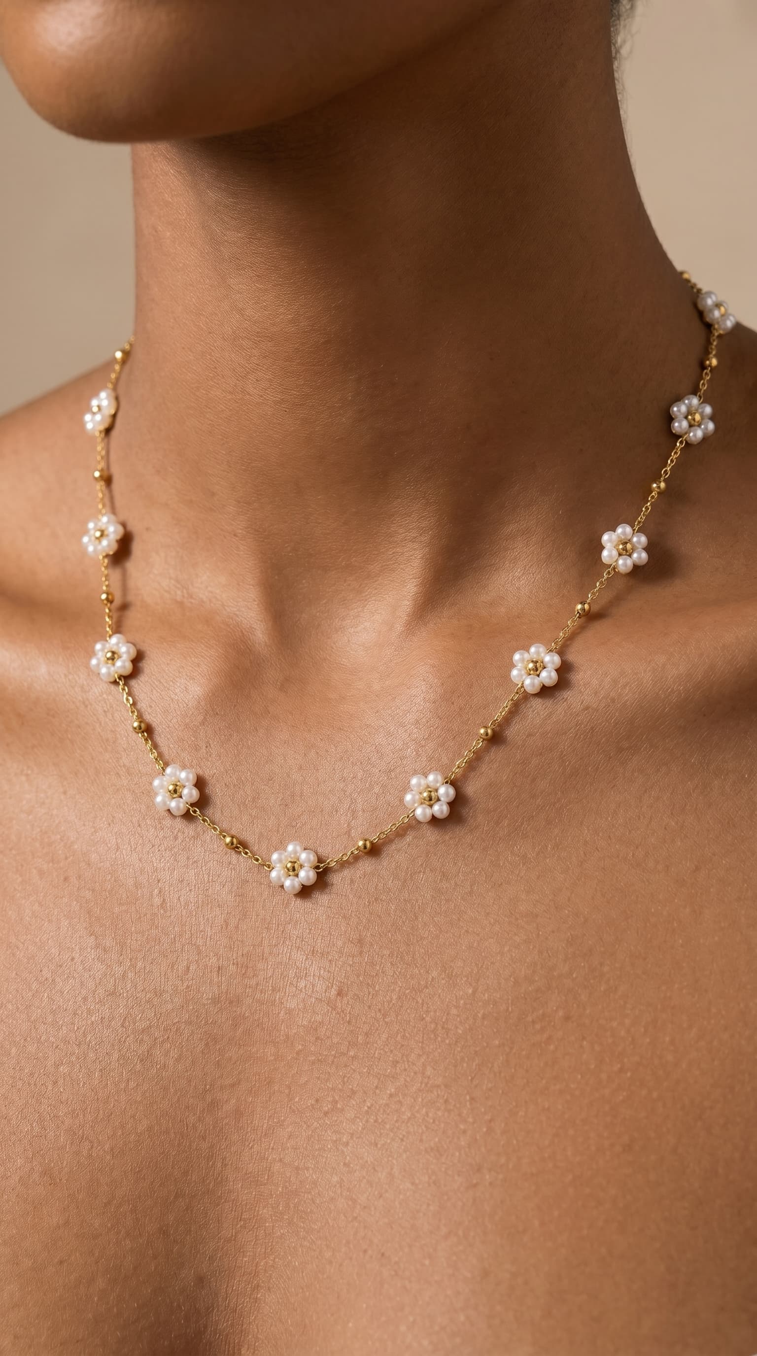 Collier Fleur de Nacre — bijoux Ramadan femme Maroc — Orevia Paris